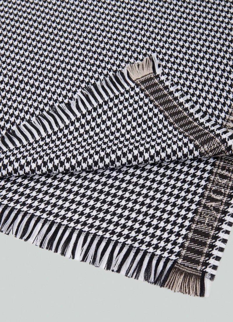Hackett London HOUNDSTOOTH WOOL SCARF - Image 2